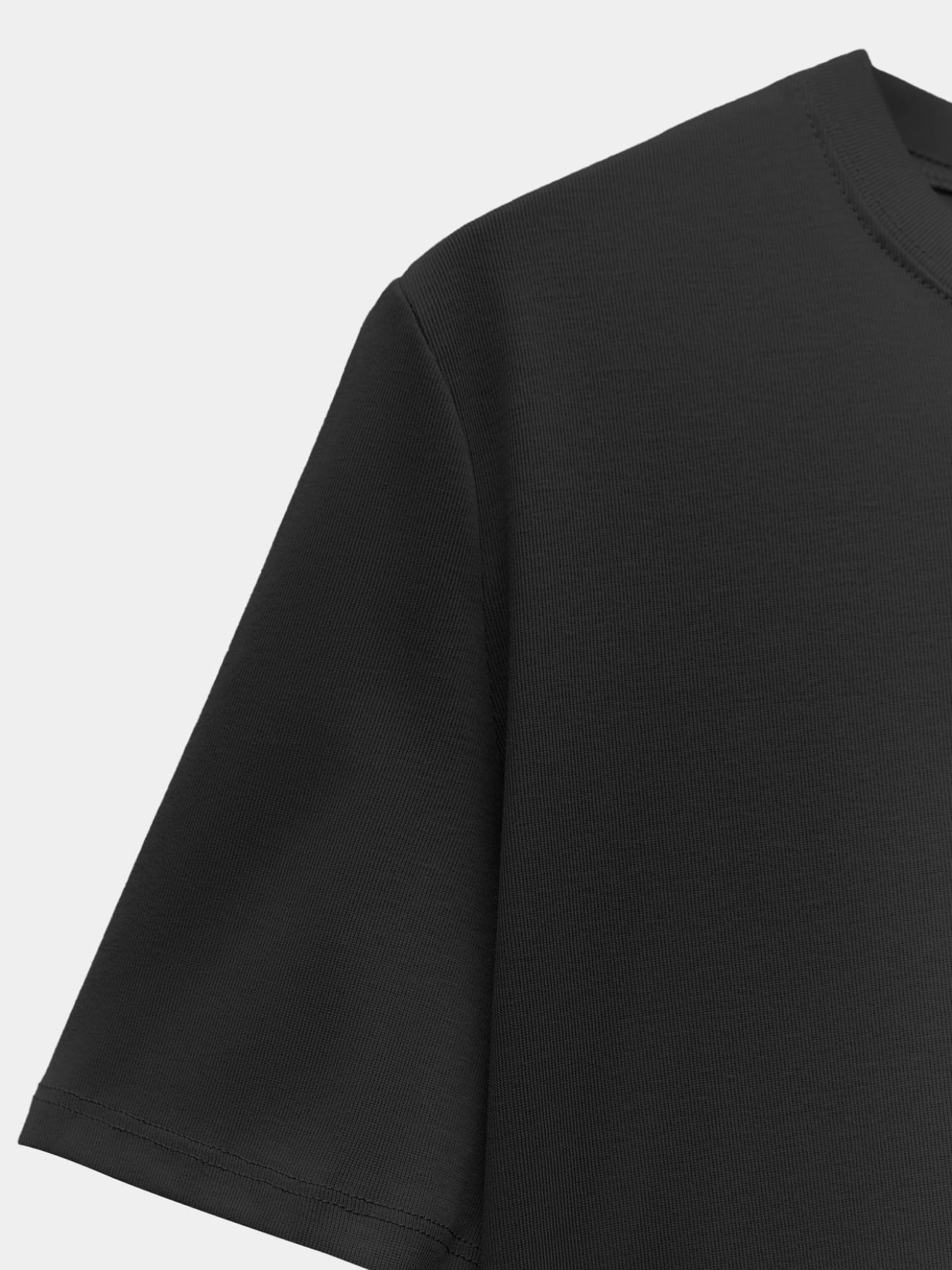 Black basic essential t-shirt-3