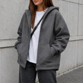 Casaco Feminino Oversize com Capuz e Zíper - Bolsos Duplos, Streetwear Solto e Quente para Inverno