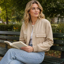 Jaqueta Bomber Feminina com Decote V e Bolsos - Manga Longa, Chique e Versátil para Inverno